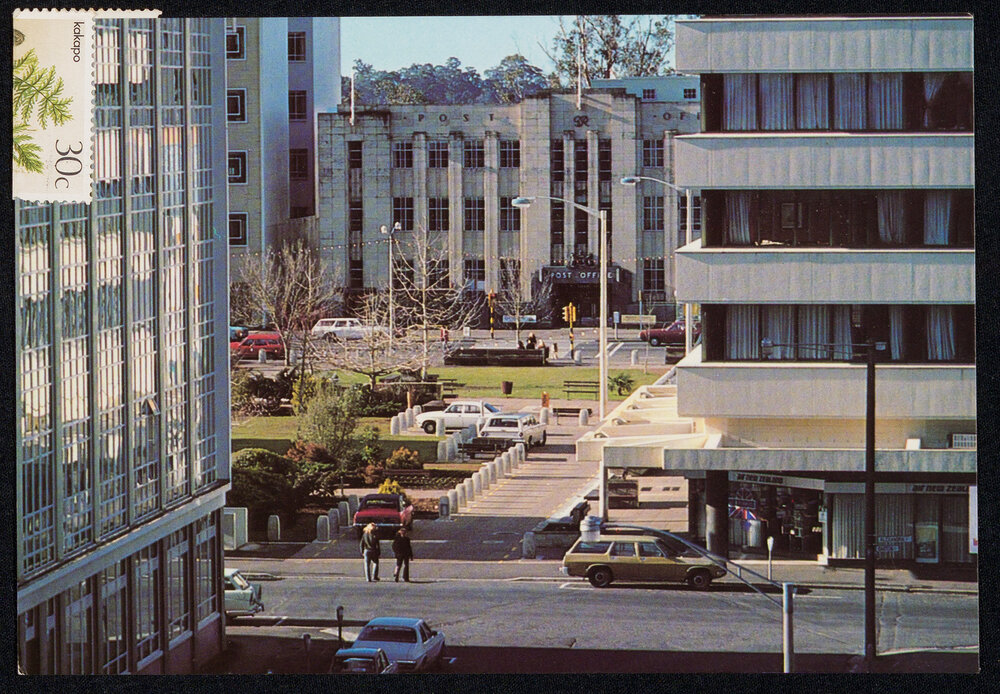 Postcard with Photograph of Hamilton Post Office and Garden Place Addressed to Sister Hobbs from Tuss [Daughter of Īnia Te Wīata]