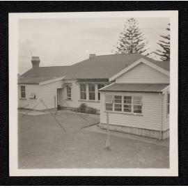 Auckland Methodist Women's Fellowship - Kurahuna Hostel - Building Photographs